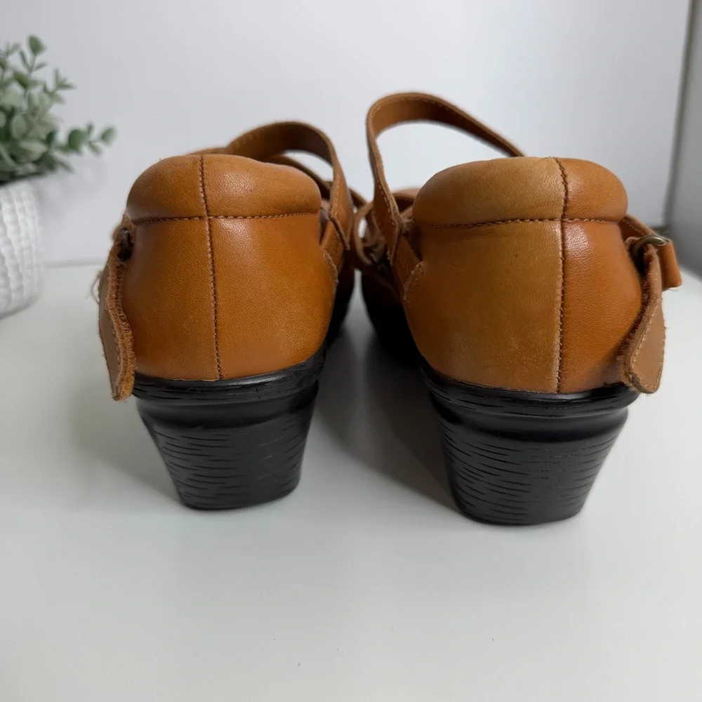 Sanita Neve Mary Jane Strappy Leather Clogs Size‎ 11 Modern Comfort Classic Work